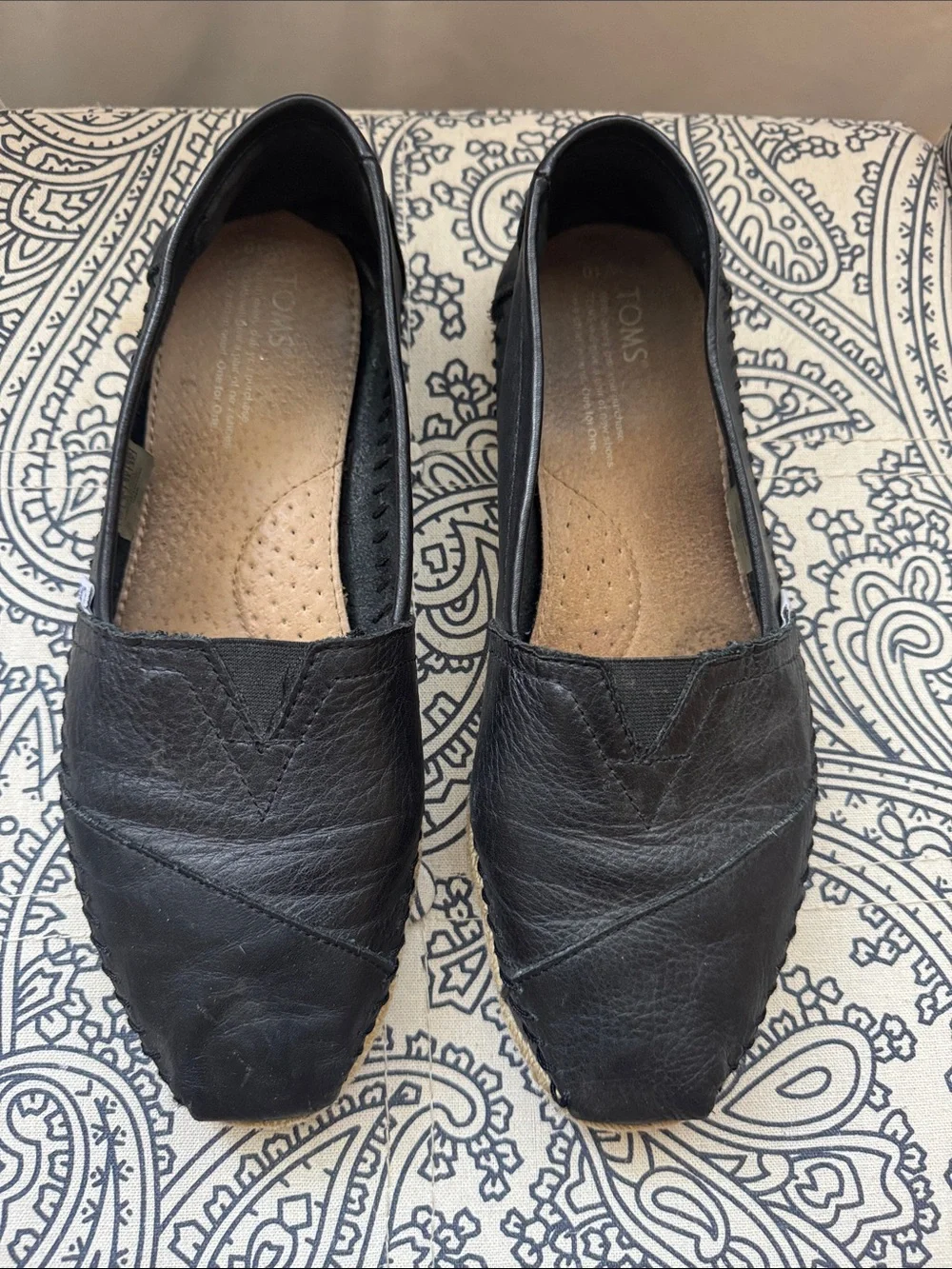 Vintage Toms Women's Black Leather Slip-On Espadrilles